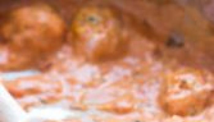 Сочные тефтели в сливочно томатном соусе